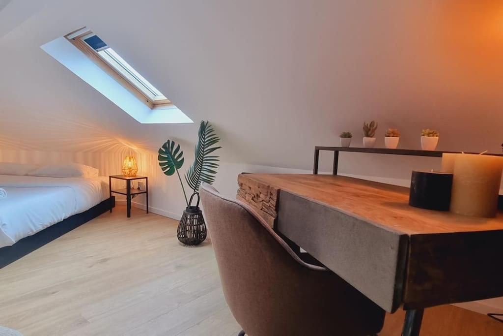 L'Atelier - Au Pied Des Quais Apartment Dunkirk Bagian luar foto