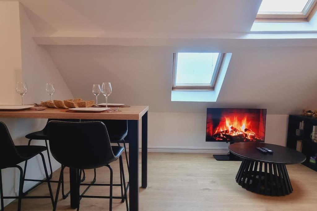 L'Atelier - Au Pied Des Quais Apartment Dunkirk Bagian luar foto