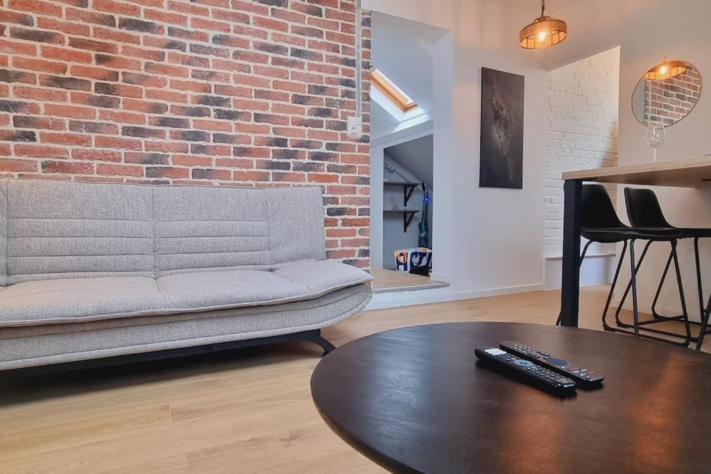 L'Atelier - Au Pied Des Quais Apartment Dunkirk Bagian luar foto